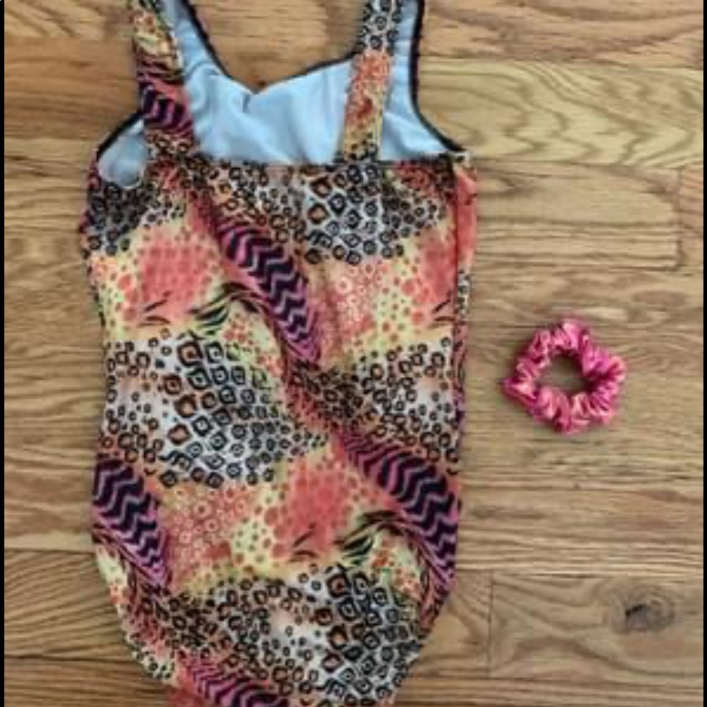 Gymnastics leotard